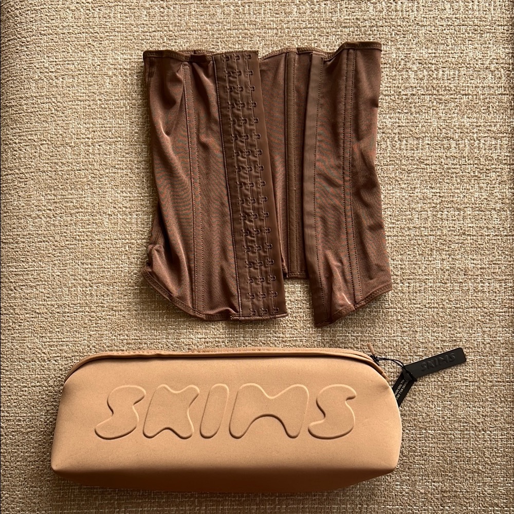 Brand New - SKIMS Chocolate Corset with Beige Pouch (Sold out on skims.com)
